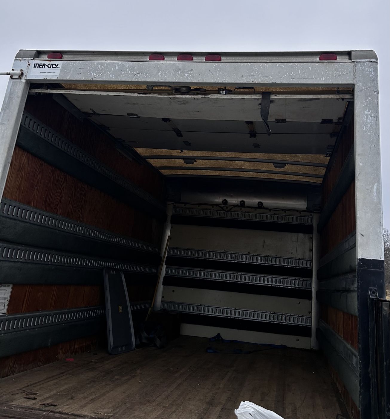 Roll-up door on the back of a box truck